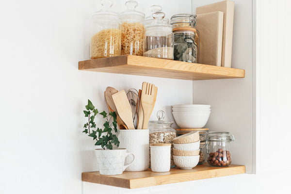 How to Decorate Open Kitchen Shelves: 5 Decorating and Organizing Tips