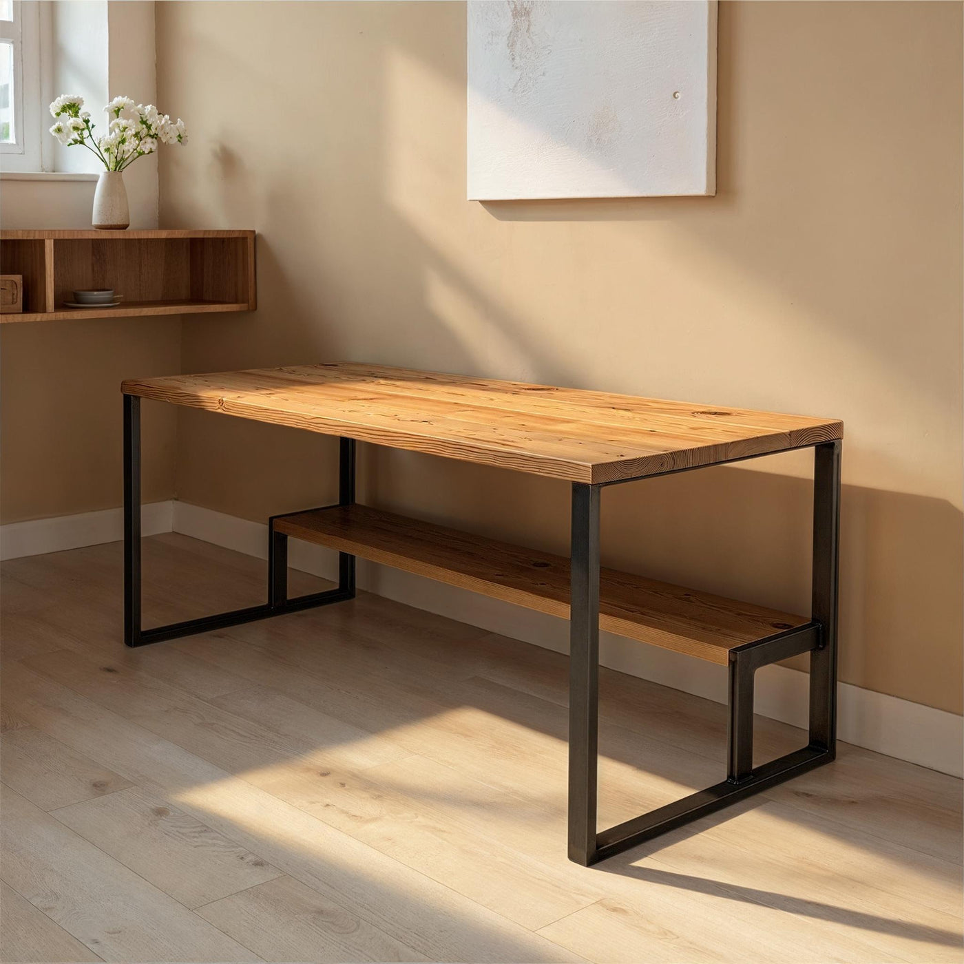 The Kinga Computer Desk