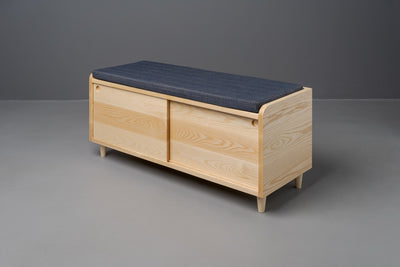 The Thornhill Entryway Storage Bench