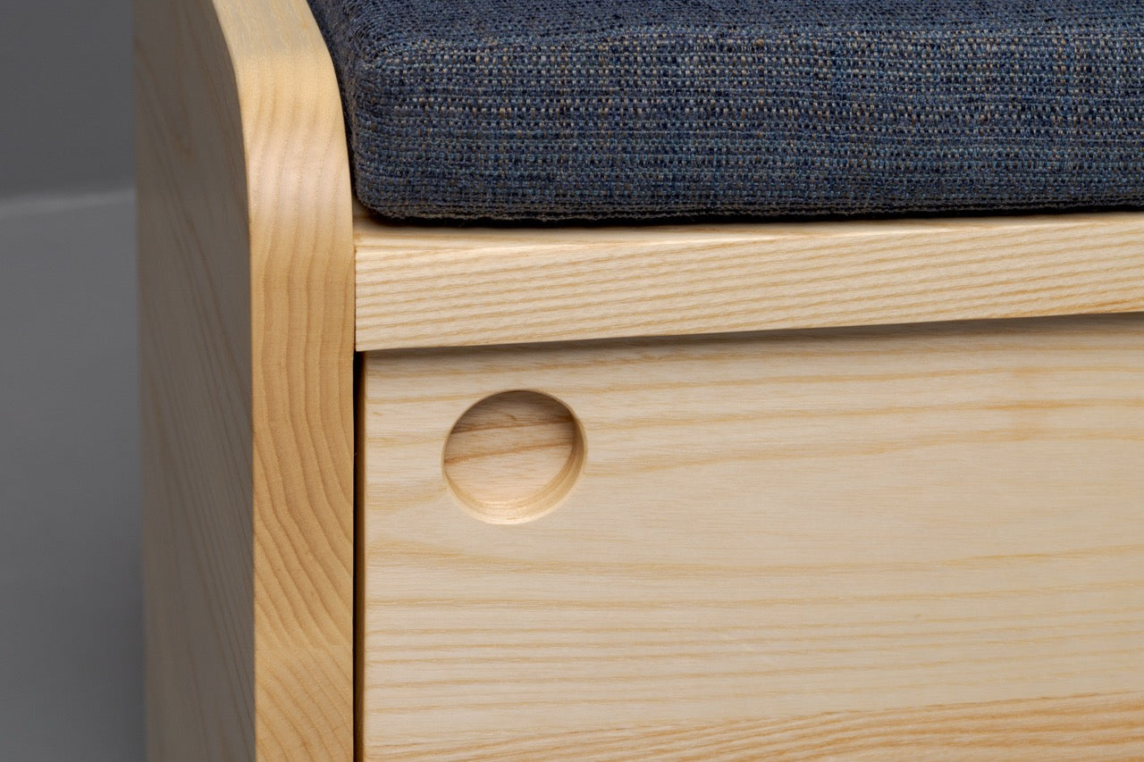 The Thornhill Entryway Storage Bench